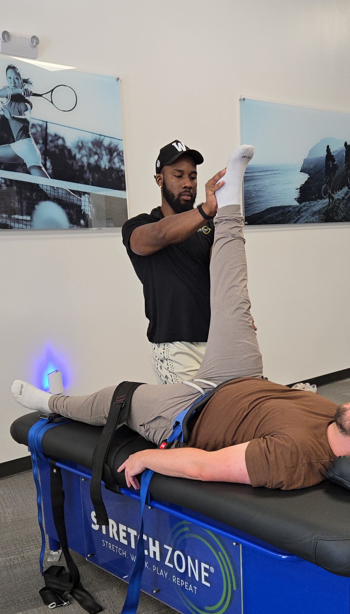 Practitioner-Assisted Stretching Studio Pooler | Stretch Zone